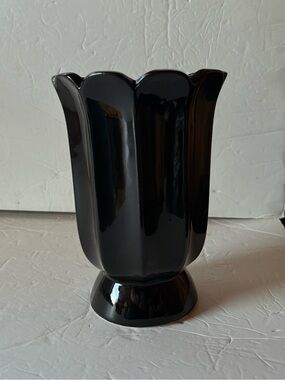 NEW - 8” Black Flower Vase
